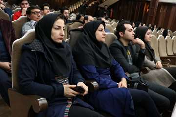آیین گرامیداشت روز پژوهش در دانشگاه علوم پزشکی استان سمنان 